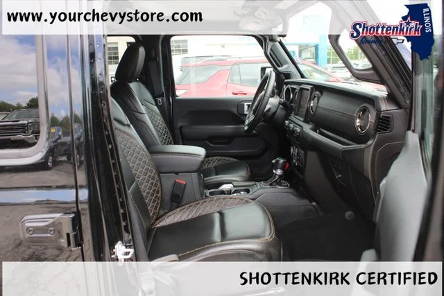 Used 2022 Black Jeep Overland image 16