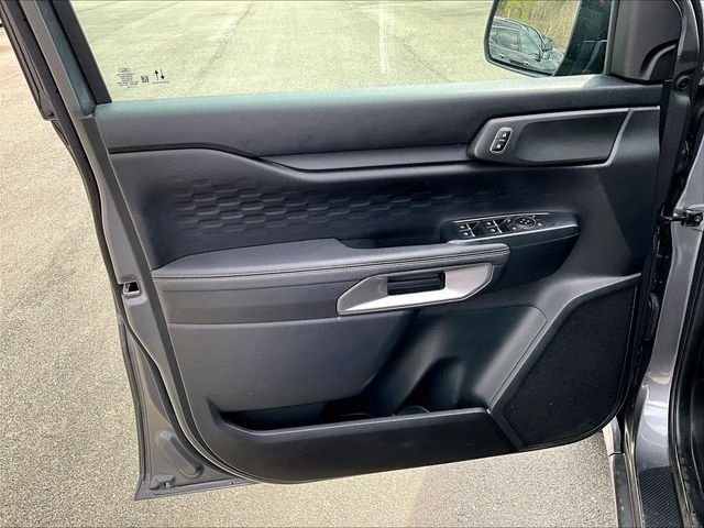 Used 2024 Gray Ford XLT image 9