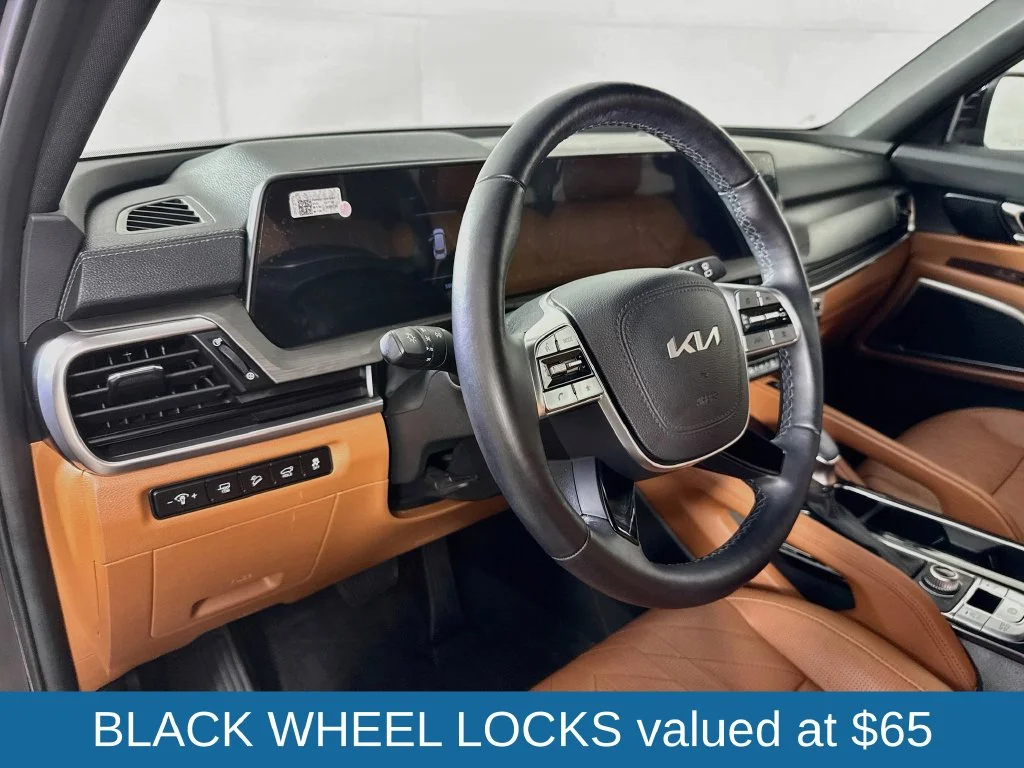 Used 2024 Black Kia EX X-Line image 11