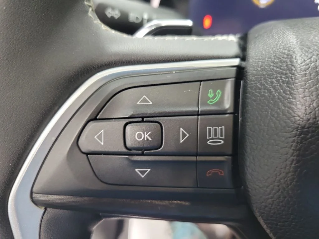 Used 2024 Gray Jeep Altitude X image 43