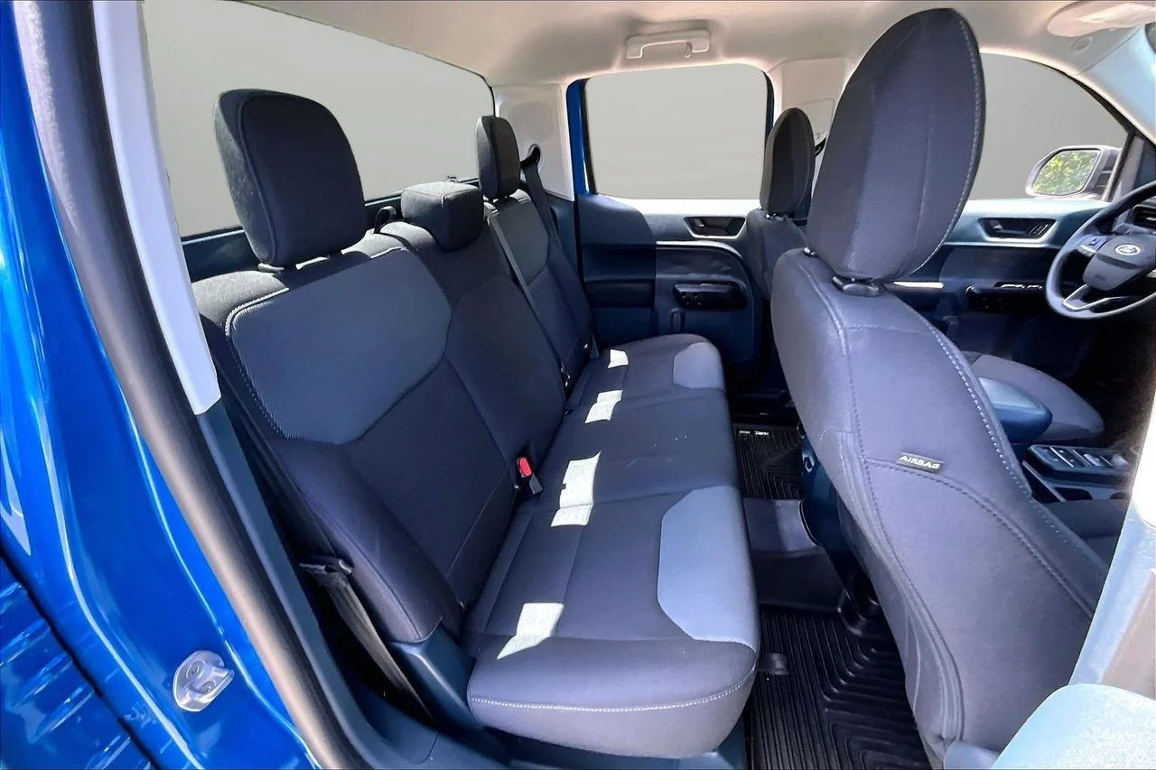 Used 2022 Blue Ford XL image 23
