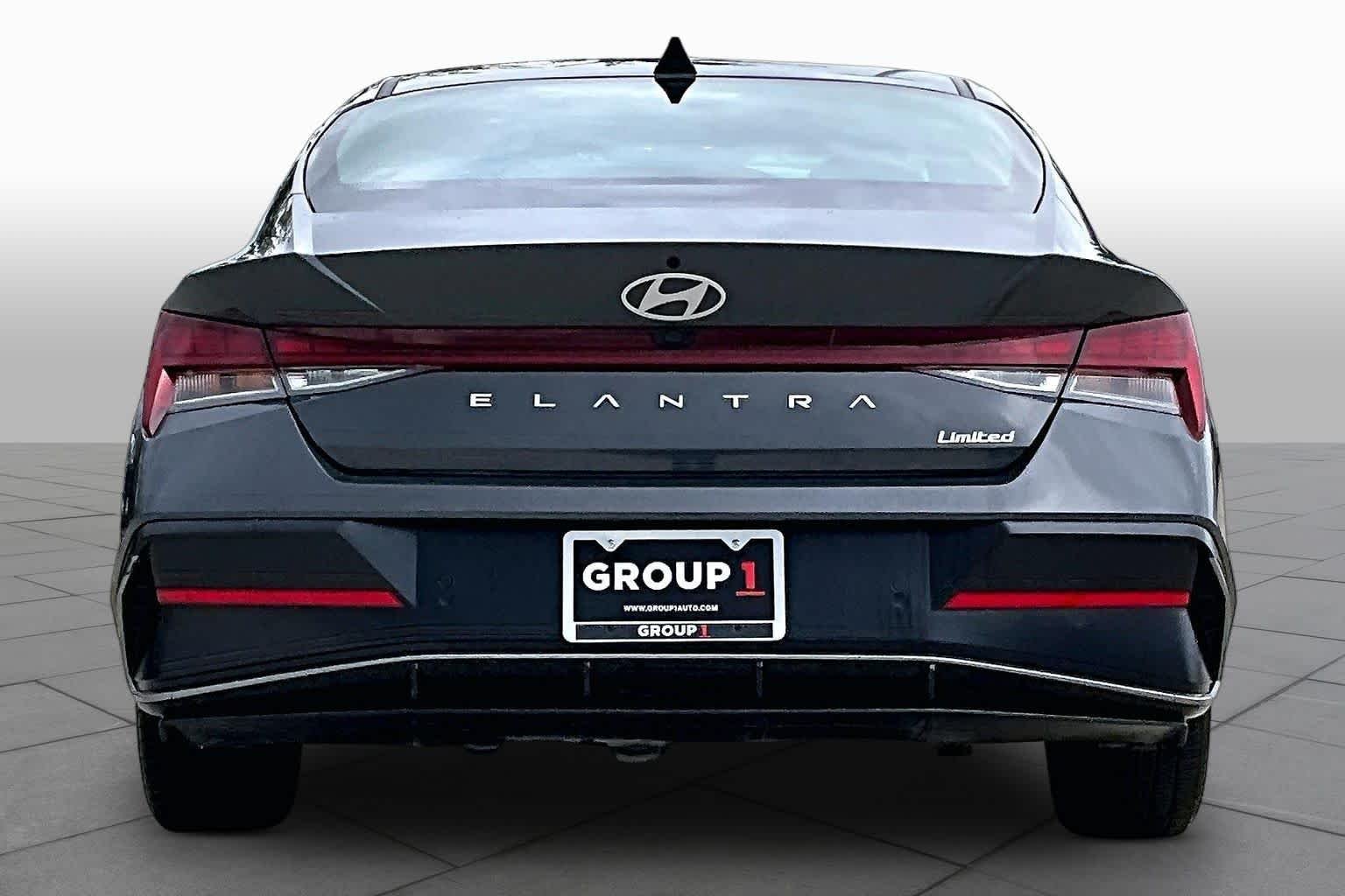Used 2024 Ecotronic Gray Hyundai Limited image 4