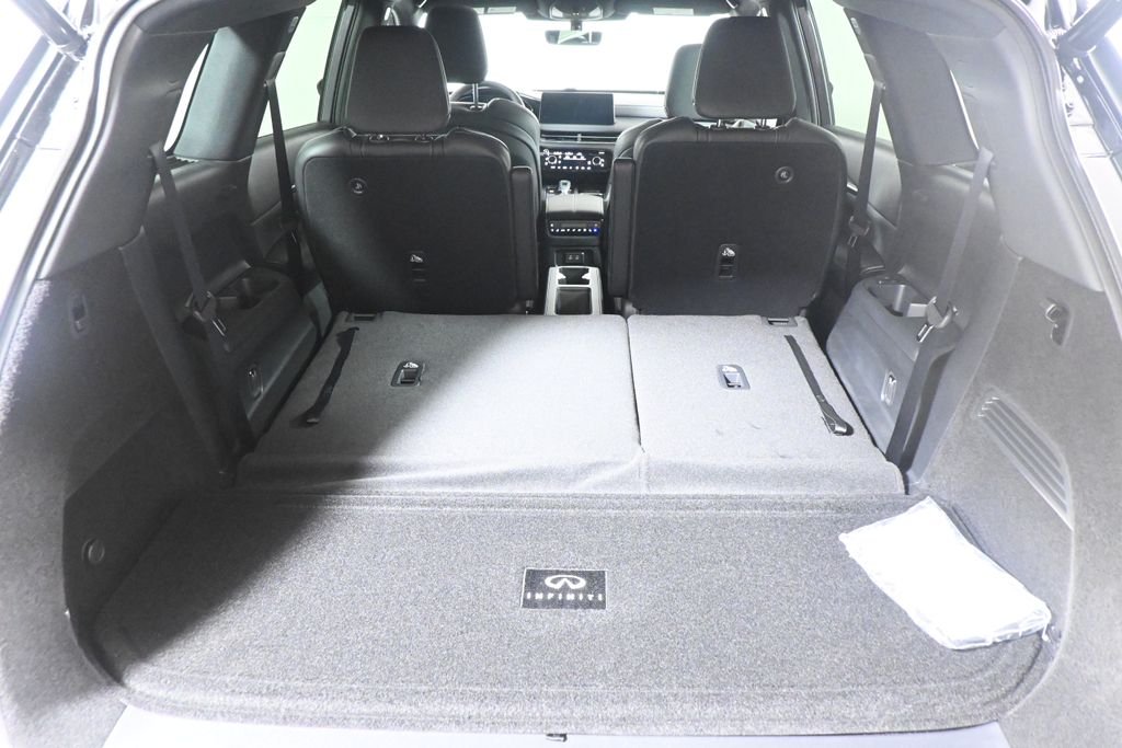 New 2027 2T GRPT SHDW INFINITI Sport AWD image 42