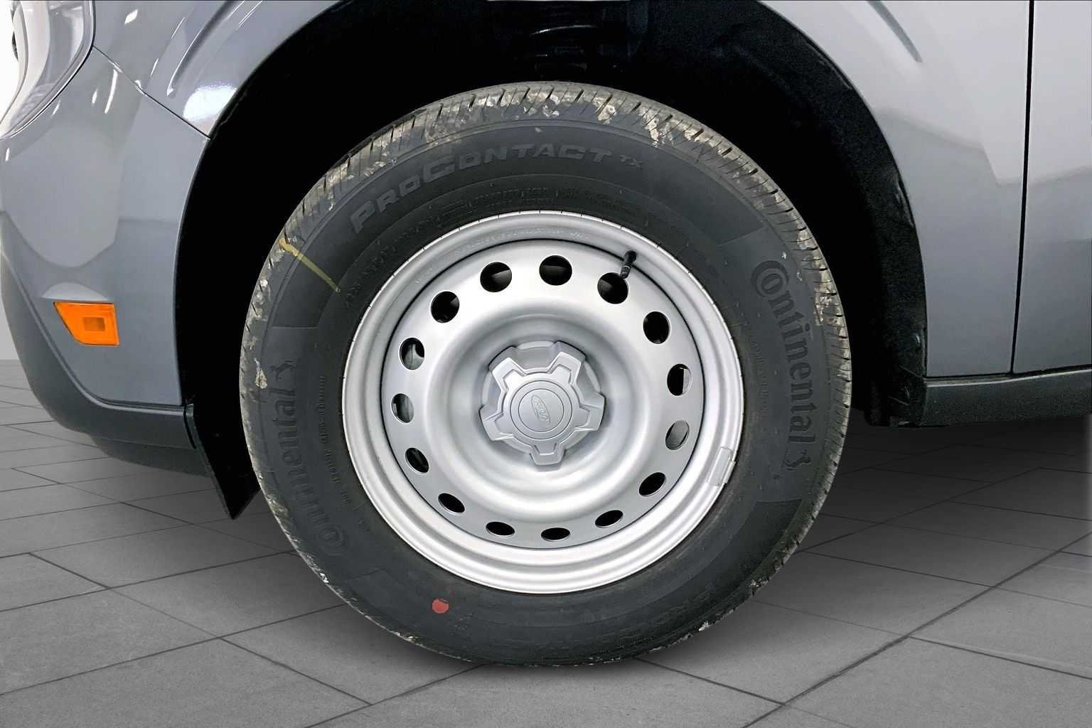 New 2026 M7/CARBONIZED G Ford XL image 9