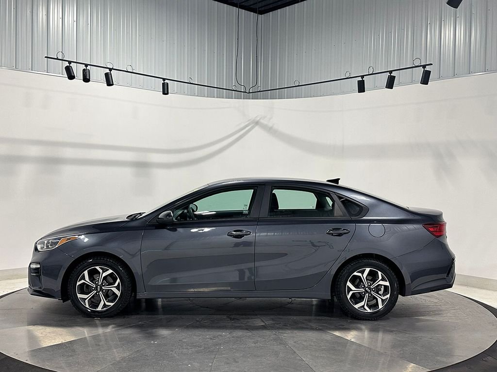 Used 2020 Gray Kia LXS image 14