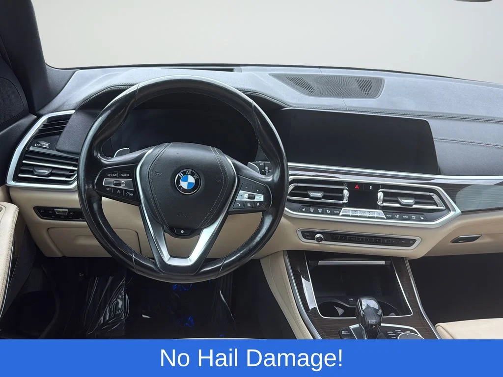 Used 2019 Black BMW xDrive40i image 9