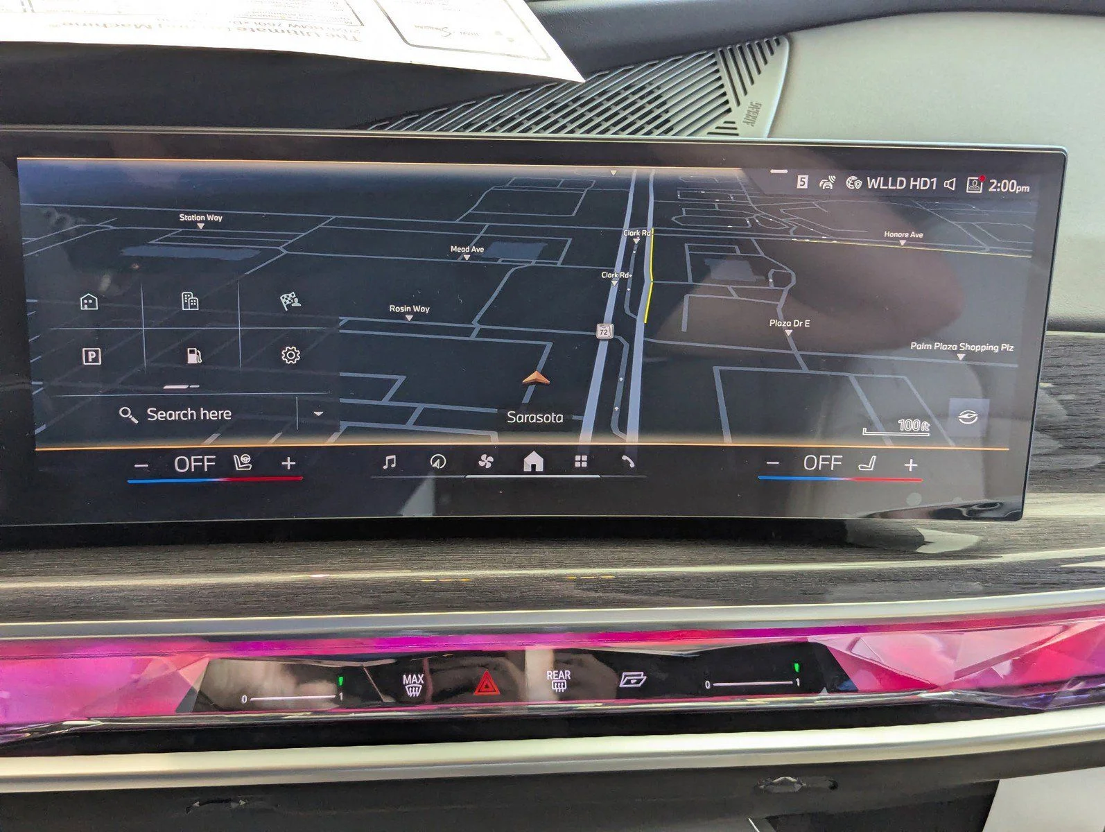New 2026 Dravit Grey Metallic BMW 760i xDrive image 18