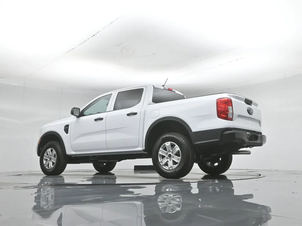 New 2026 Oxford White Ford XL image 47