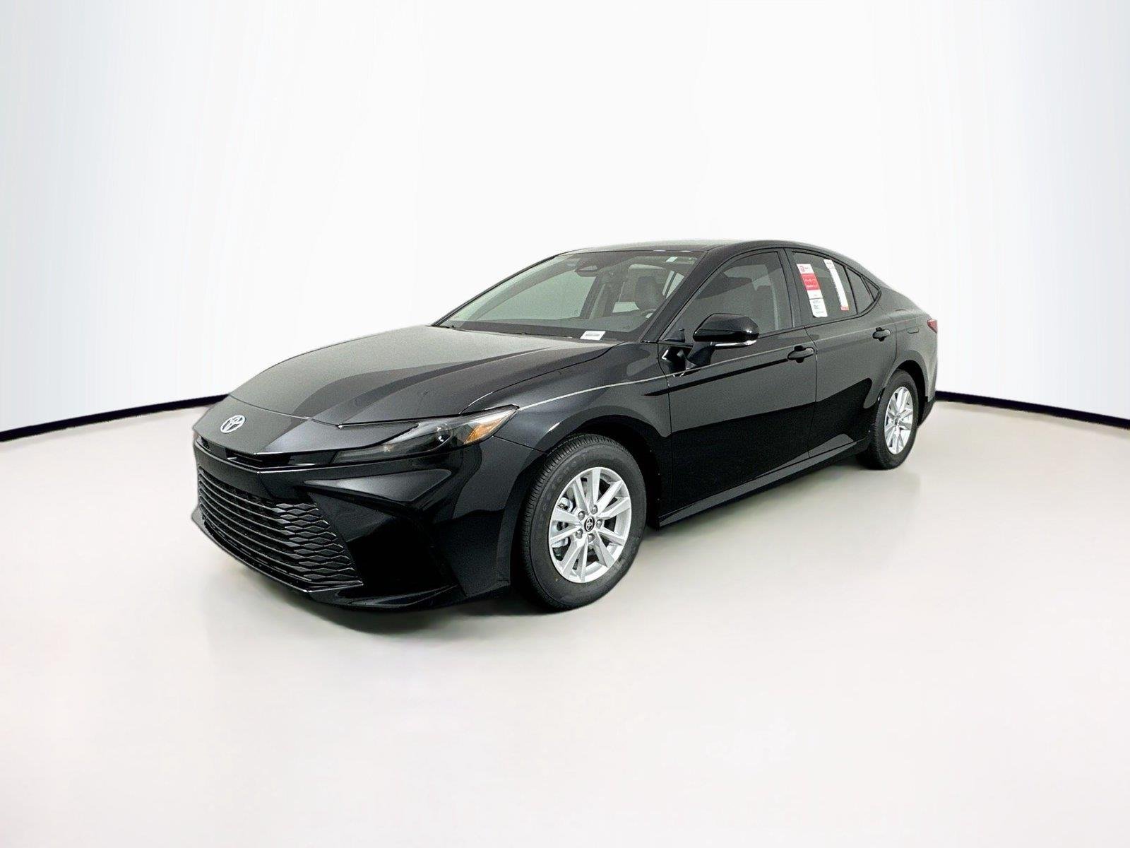 New 2026 Ice Cap Toyota LE image 2
