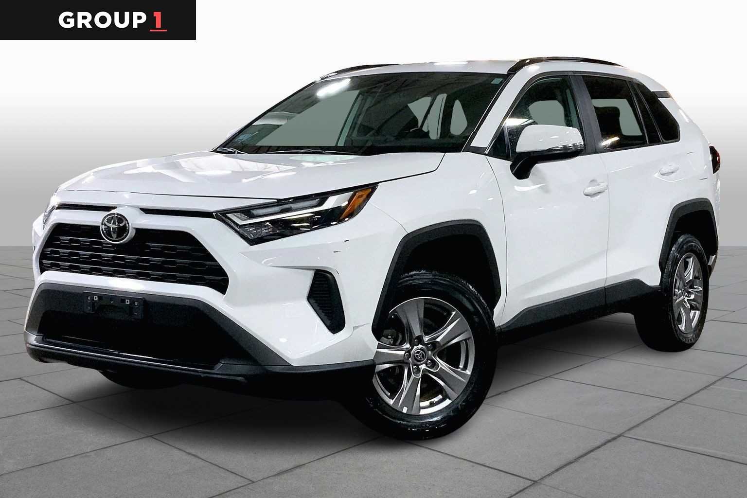 2023 Toyota RAV4 XLE