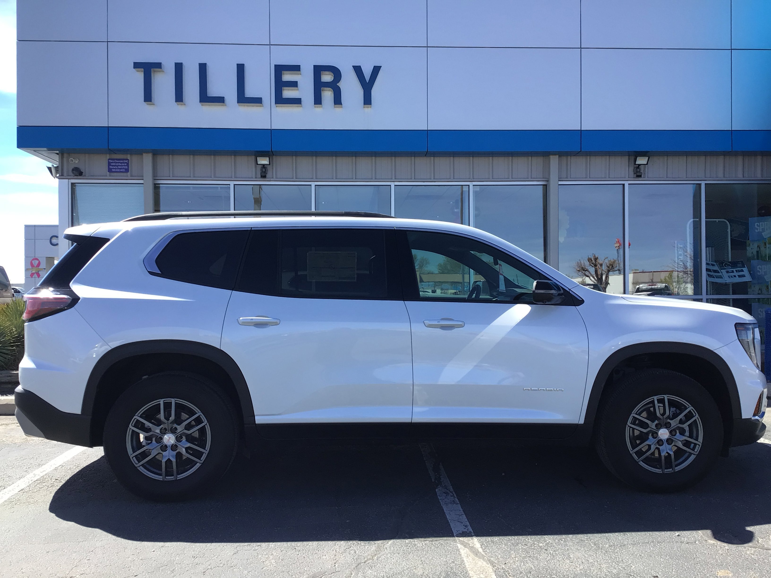 2025 GMC Acadia Elevation - Photo 31