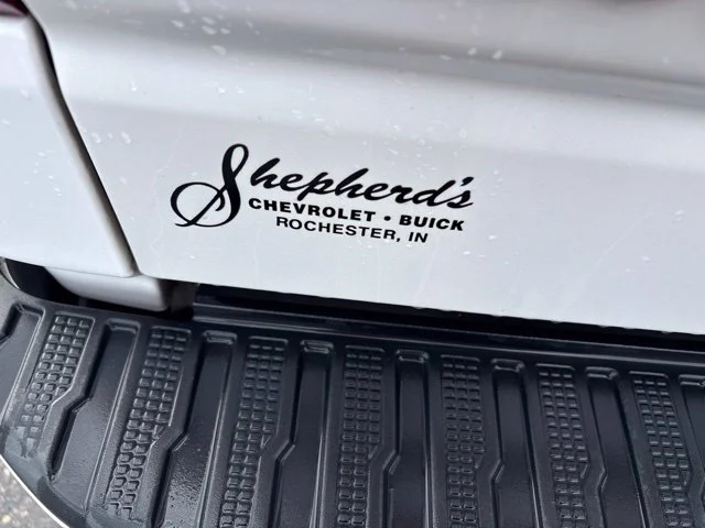 Used 2021 IRIDESCENT PEARL TRICOAT Chevrolet High Country image 24