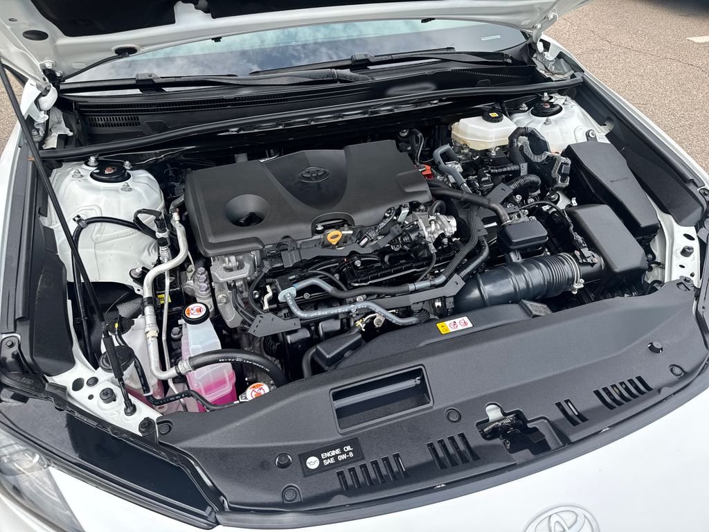 Used 2025 White Toyota LE image 44