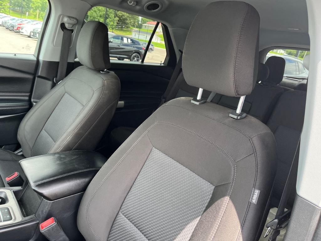 Used 2022 Gray Ford XLT image 12