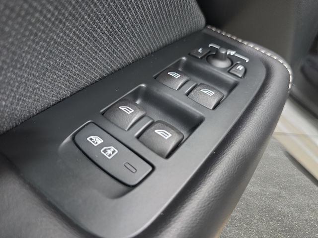 Used 2023 Silver Dawn Metallic Volvo T8 Polestar image 27