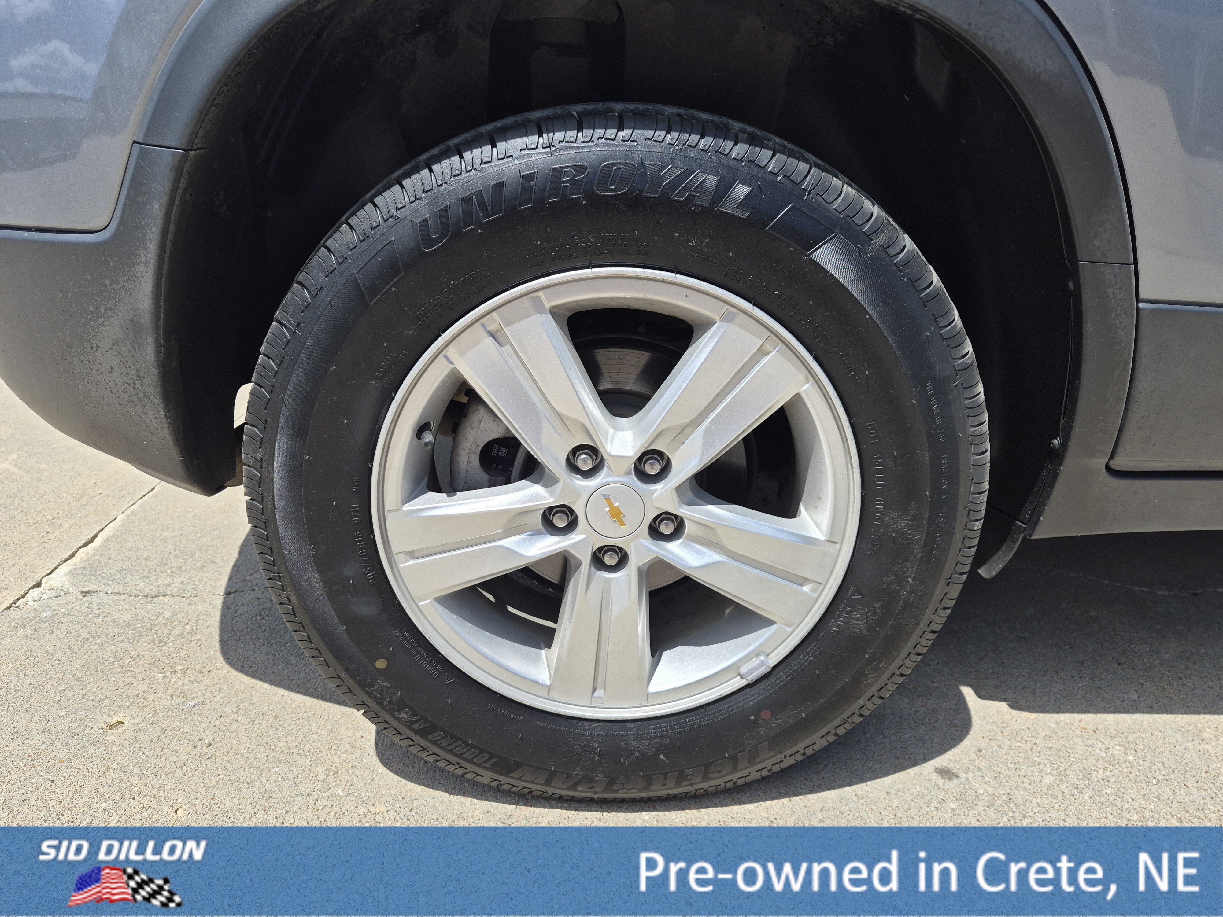 Used 2019 Satin Steel Metallic Chevrolet LT image 9