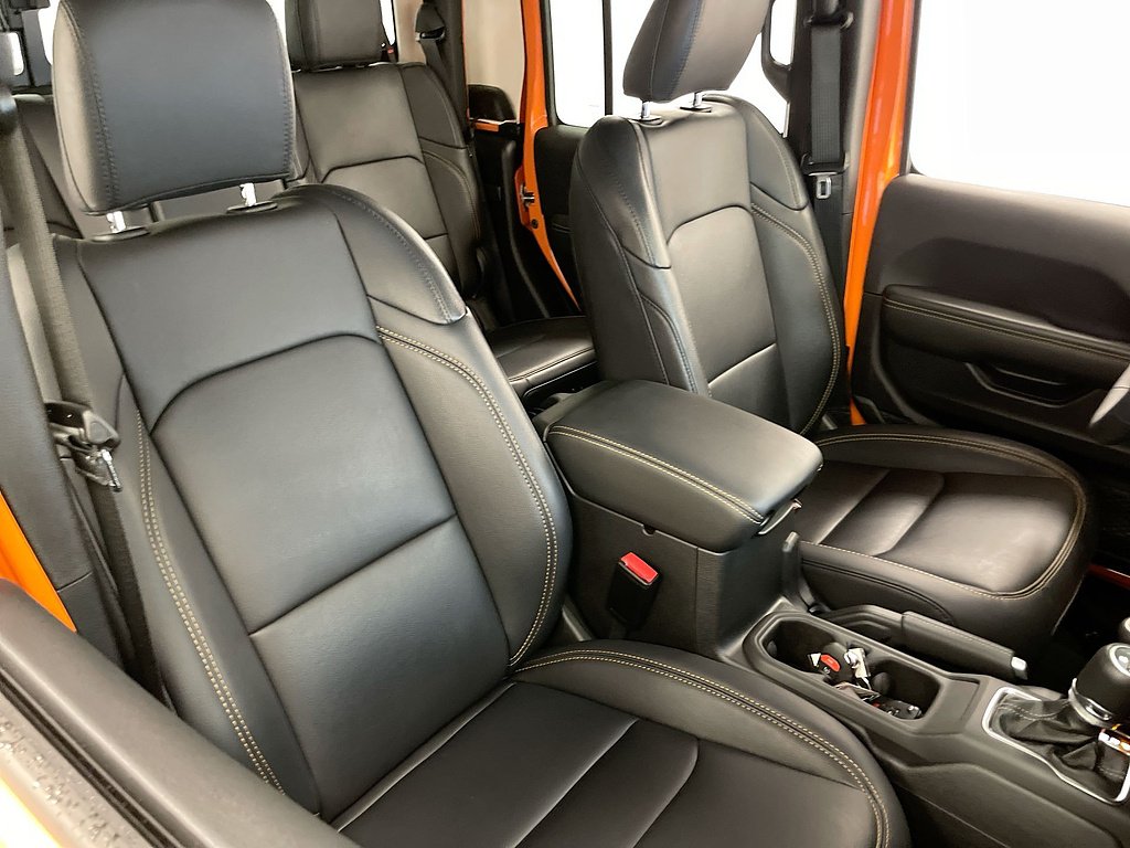 Certified Used 2025 Orange Jeep High Tide image 28