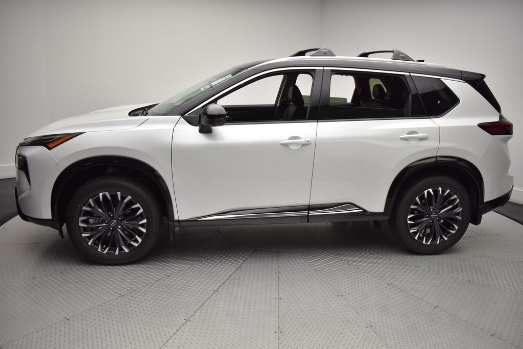 New 2026 Everest White Pearl TriCoat / Super Black Two-tone Nissan Platinum image 8