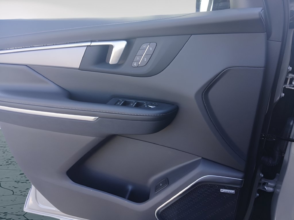 2027 Buick Enclave Sport Touring - Photo 17