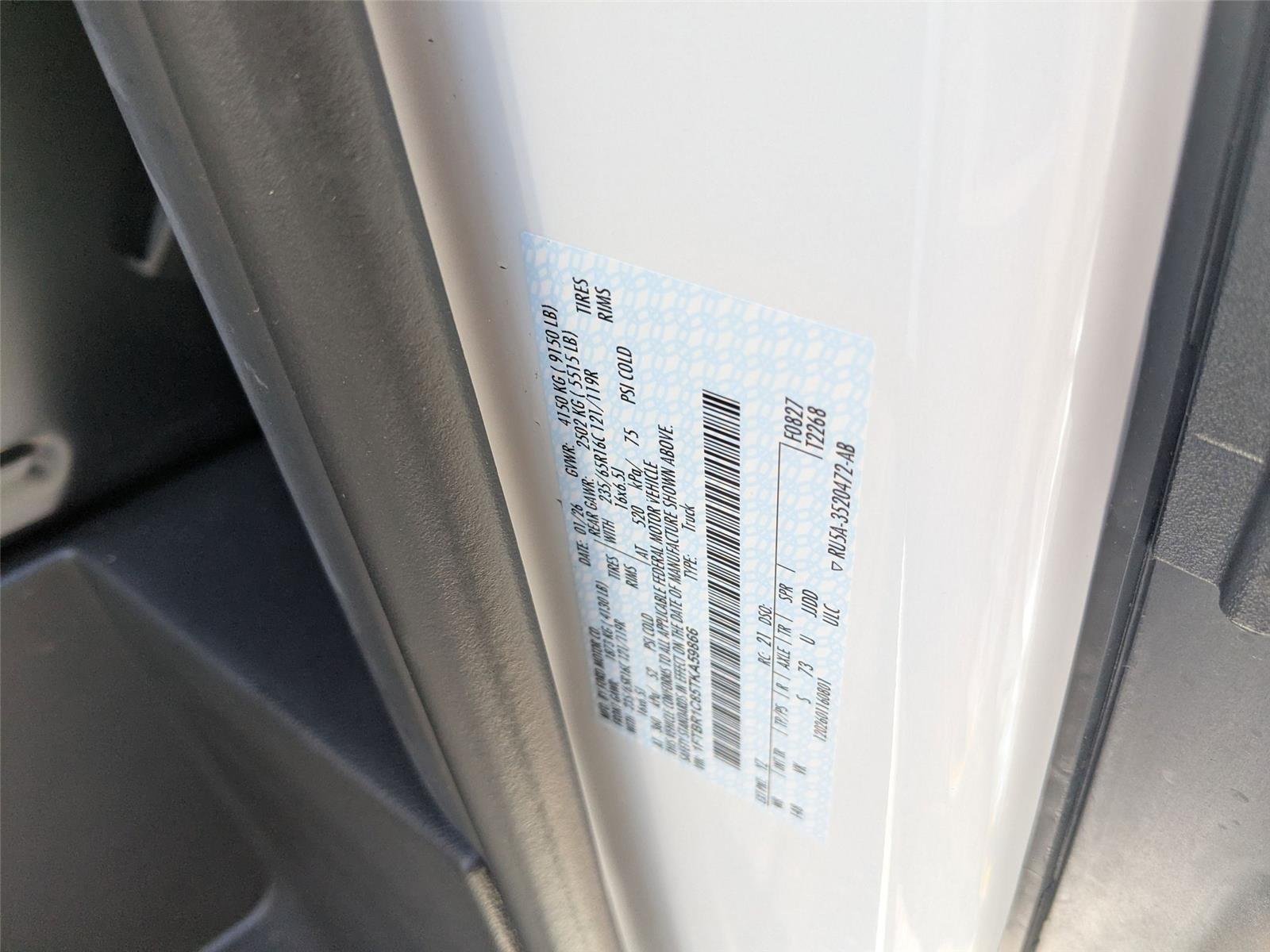 New 2026 Oxford White Ford Cargo Van image 32