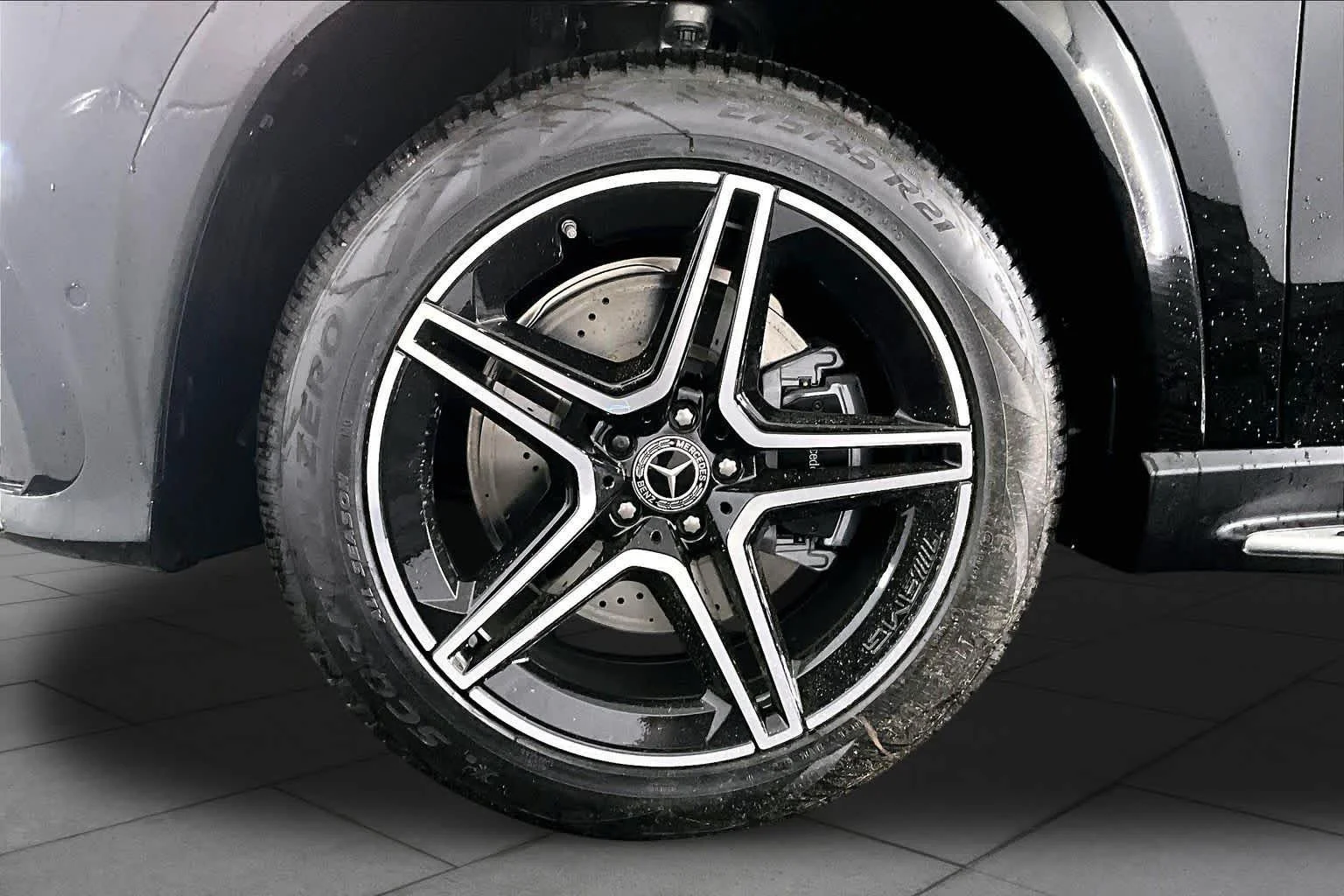 New 2026 Obsidian Black Metallic Mercedes-Benz GLS 450 image 16