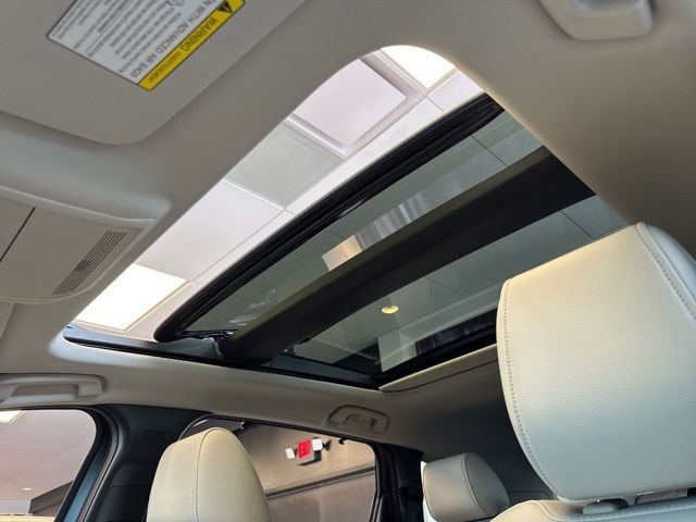 2025 Mazda CX-70 Premium Package - Photo 16
