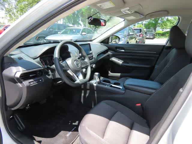 Used 2020 Nissan Altima S with VIN 1N4BL4BV9LC269249 for sale in Nanuet, NY