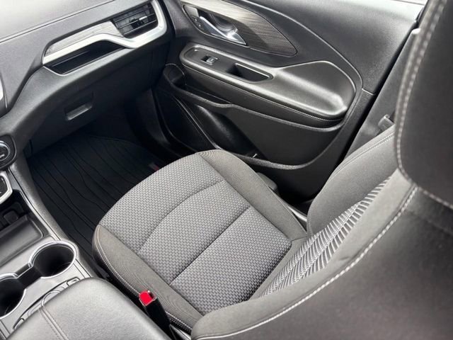 2023 GMC Terrain SLE - Photo 14