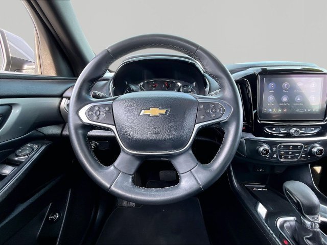 Used 2023 STERLING GRAY METALLIC Chevrolet LT Cloth image 18