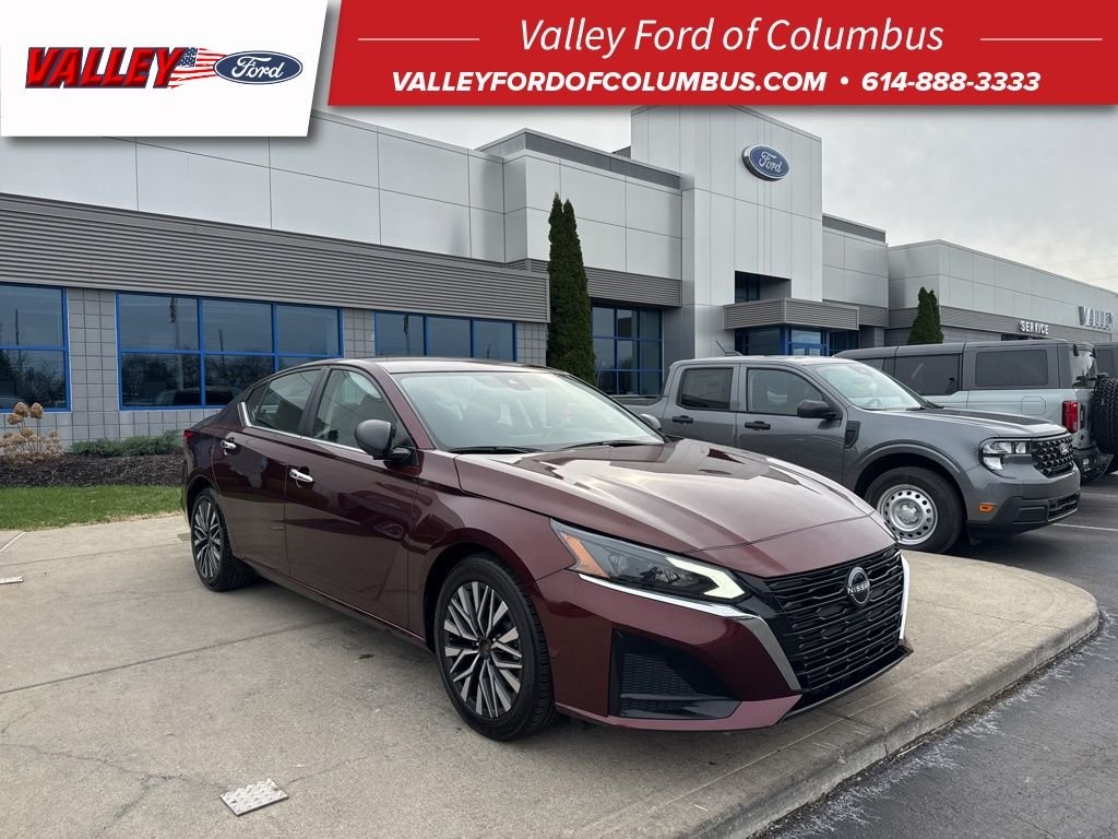 2024 Nissan Altima SV