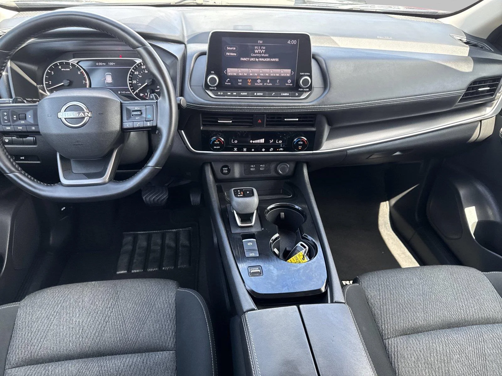 Used 2025 Gun Metallic Nissan SV image 15
