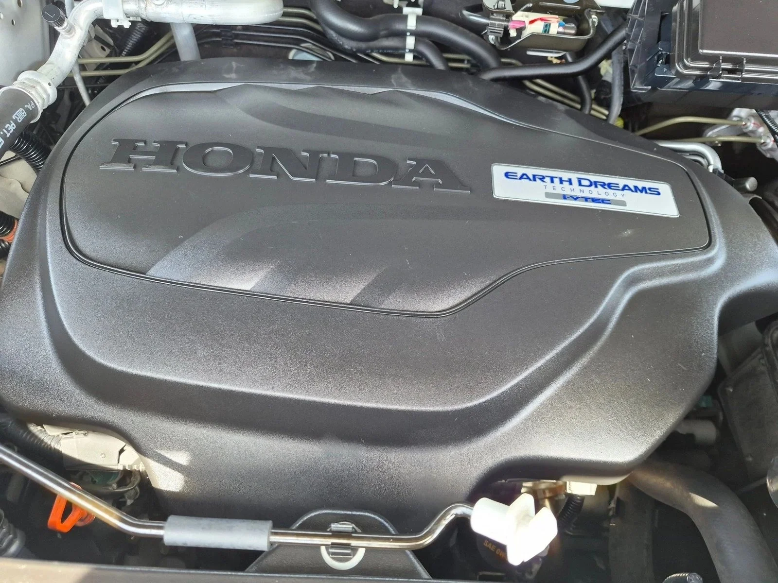 Used 2019 White Diamond Pearl Honda EX-L image 23