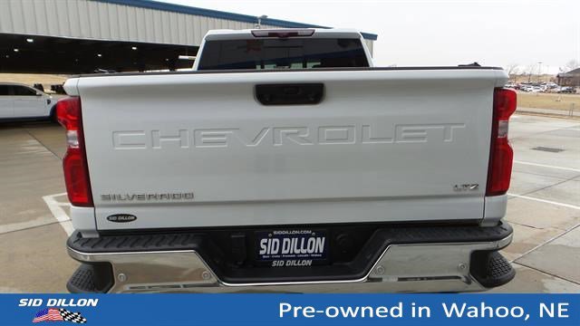 Used 2024 Summit White Chevrolet LTZ image 4