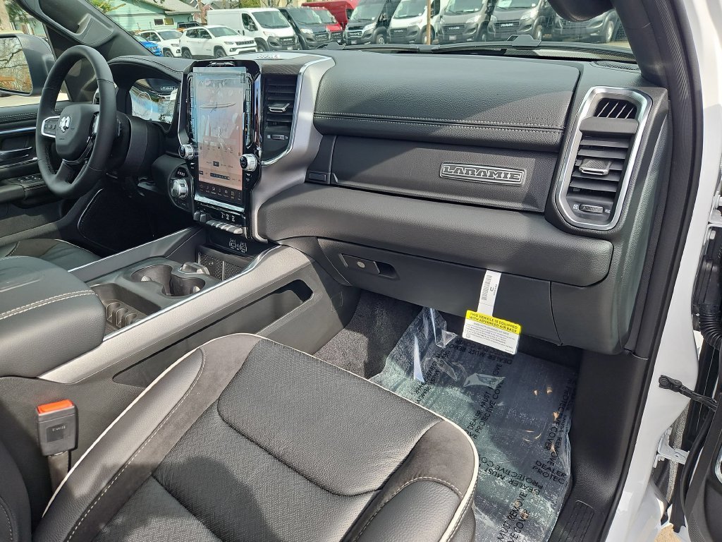 New 2026 Bright White Clear-Coat Exterior Paint RAM Laramie image 17