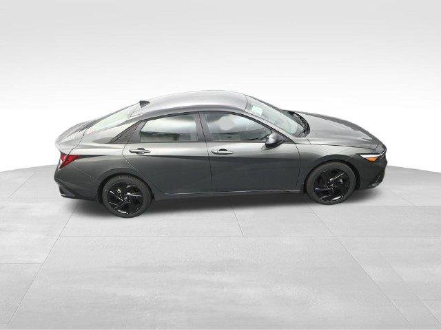 New 2026 Gray Hyundai SEL Sport image 29