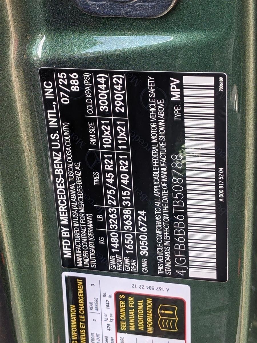 New 2026 MANUFAKTUR Ireland Mid Green Metallic Mercedes-Benz AMG® GLE 53 4MATIC+ SUV image 19