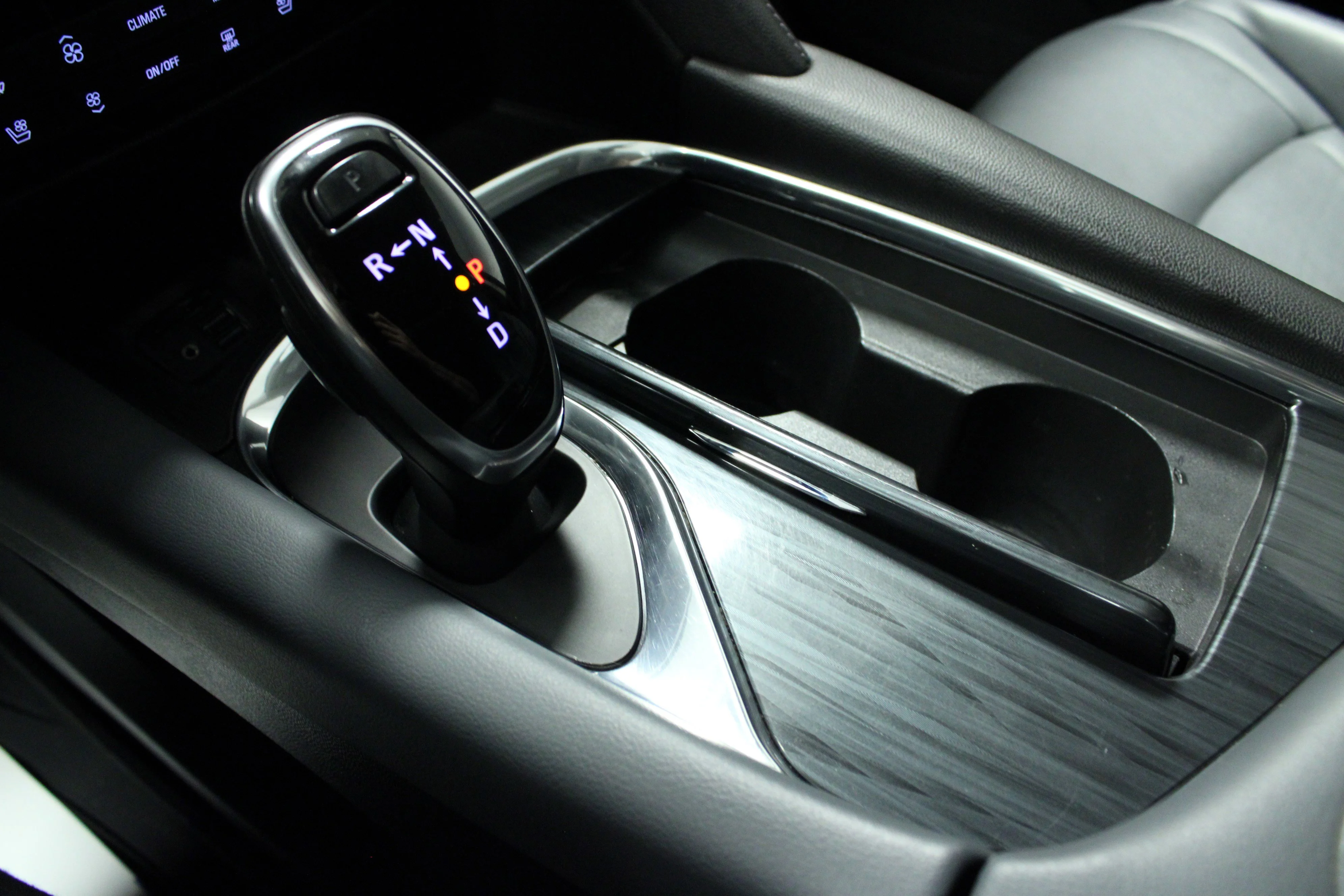Used 2021 Quicksilver Metallic Buick Premium image 24