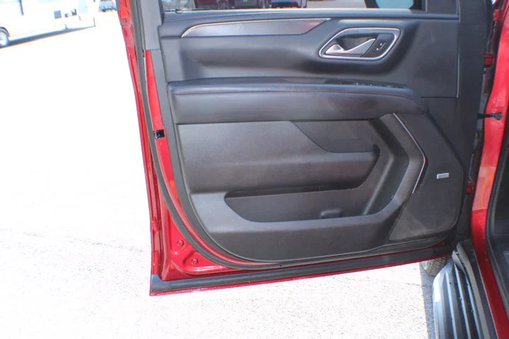 Used 2021 CHERRY RED TINTCOAT Chevrolet RST image 6