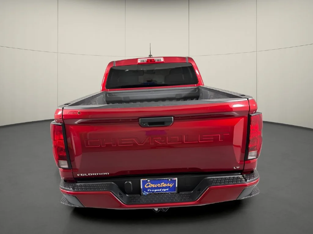 Used 2024 Radiant Red Tintcoat Chevrolet LT image 7