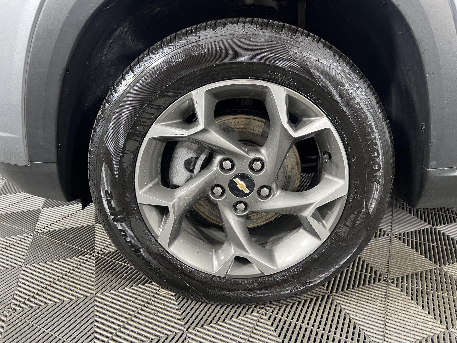 Used 2026 Sterling Gray Metallic Chevrolet LT image 39