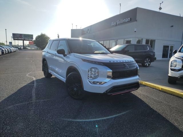 2026 Mitsubishi Outlander's photo