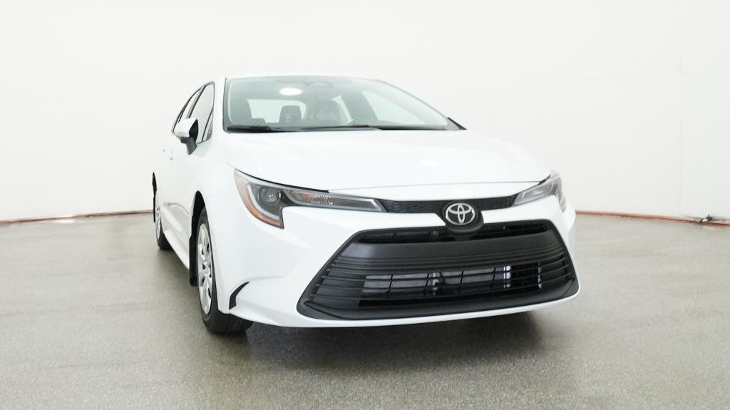New 2026 Wind Chill Pearl Toyota LE image 7
