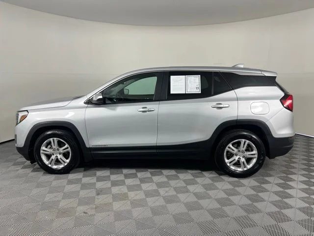 Used 2021 Silver GMC SLE image 4