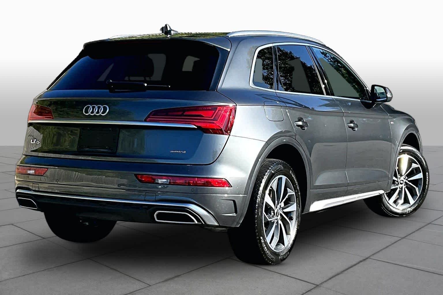 Used 2024 Daytona Gray Pearl Effect Audi S line Premium Plus image 13