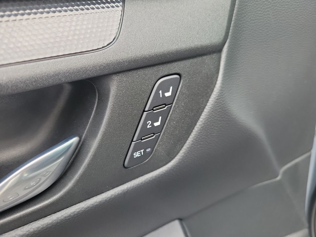 2026 Honda CR-V Sport-L - Photo 23