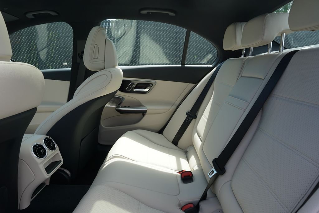 Used 2025 Graphite Gray Metallic Mercedes-Benz C 300 image 47