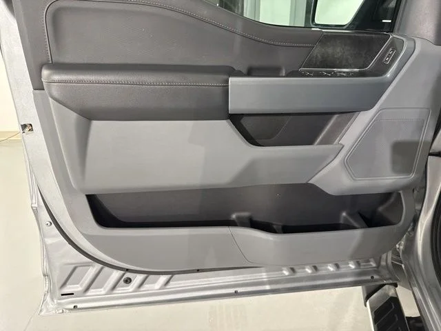 Used 2022 Silver Ford XLT image 18