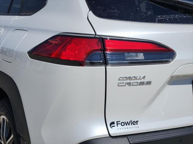 Certified Used 2026 WIND CHILL PEARL* Toyota  image 15