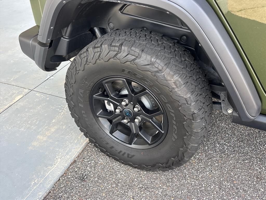 Used 2024 Green Clearcoat Jeep Willys 4xe image 29