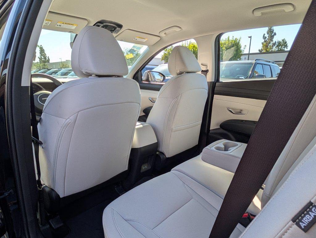 New 2026 Black Hyundai SE FWD image 13